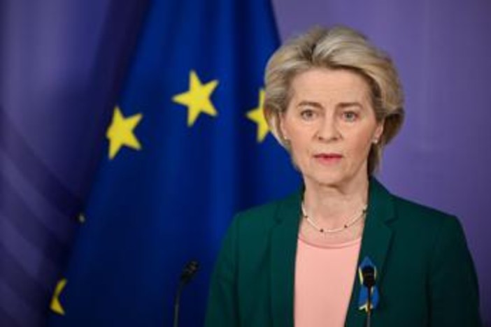 Von der Leyen presenta piano per riarmare l'Europa: &quot;Dobbiamo difenderci&quot;