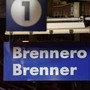 Scontro tra treno merci e regionale su linea Brennero, tre feriti lievi