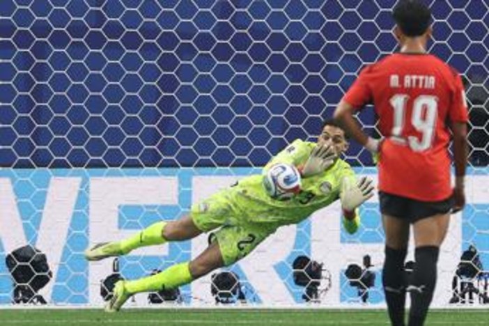 Oufa Shobeir, chi è il portiere-eroe che ha parato un rigore a Messi Oufa Shobeir, chi è il portiere-eroe che ha parato un rigore a Messi