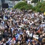 Hamas pubblica la lista dei 20 ostaggi vivi, il rilascio in due fasi tra le 7 e le 10