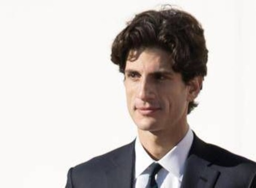 Usa, nipote di Jfk si candida al Congresso: chi è il rampollo dem con 1,7 milioni di follower