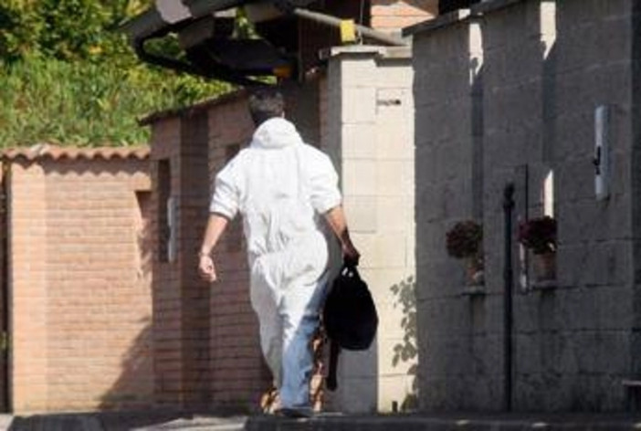 Caso Garlasco, cosa c'è sulla garza: in due prelievi su tre stessa contaminazione