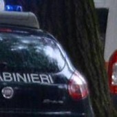 Roma, studente 13enne spruzza spray urticante e accoltella la prof: vittima non in pericolo di vita Roma, studente 13enne spruzza spray urticante e accoltella la prof: vittima non in pericolo di vita