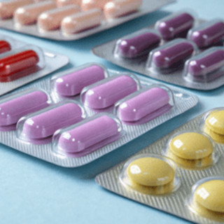 Carenza di antibiotici, lo studio: &quot;Tra le cause aumento costi produzione e calo prezzi&quot;