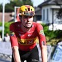Waerenskjold vince in volata 11^ tappa al Tour, Pogacar resta in giallo