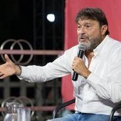 Ranucci: "Foto del bacio fra me e Maria Rosaria Boccia? Fake creato con AI"