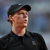 Sinner, Cacciari lo stronca: "Contro Federer e Nadal perderebbe. Finale Roma? Noiosa" Sinner, Cacciari lo stronca: "Contro Federer e Nadal perderebbe. Finale Roma? Noiosa"