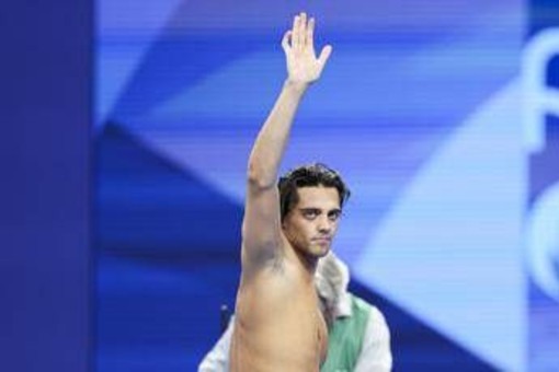 Ceccon torna a Parigi due anni dopo l'oro olimpico (e le dormite sui prati): "Stavolta stanza ok"