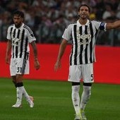 Juve, Locatelli si è operato al ginocchio: ecco quando tornerà in campo Juve, Locatelli si è operato al ginocchio: ecco quando tornerà in campo