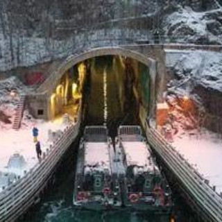 La Russia fa paura, Norvegia riattiva i bunker della Guerra Fredda