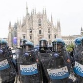 Milano, il lungo ottobre di piazza tra timori e bufale social su violenze e ronde