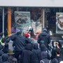 Francia, 855 fermi dopo disordini. Allarme da Parigi: "Non abbiamo risorse per contrastare i saccheggi" Francia, 855 fermi dopo disordini. Allarme da Parigi: "Non abbiamo risorse per contrastare i saccheggi"