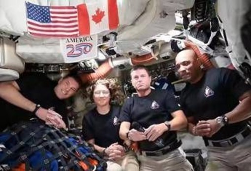 Artemis II, il messaggio di Trump: "Torneremo sulla Luna e poi dritti su Marte" Artemis II, il messaggio di Trump: "Torneremo sulla Luna e poi dritti su Marte"