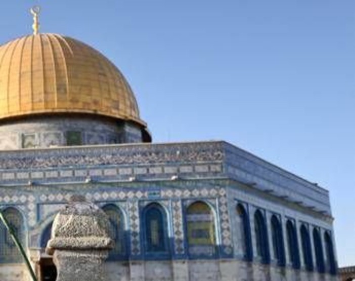 Gerusalemme, media: "Irruzione di 169 coloni israeliani nel complesso della moschea di Al-Aqsa"