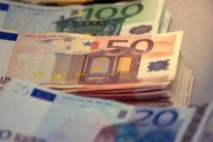 Effetto 'soldi trovati' sulla quattordicesima il motivo psicologico che ci porta a bruciarla subito