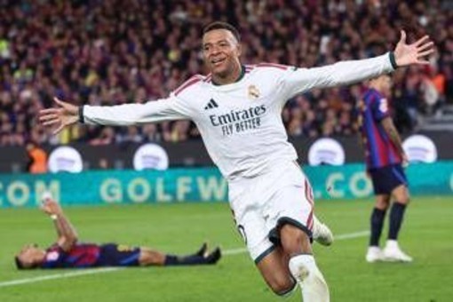 Pallone d'Oro, vincerà Mbappé? L'indizio dopo il Clasico Pallone d'Oro, vincerà Mbappé? L'indizio dopo il Clasico
