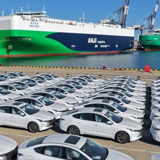 Cina, record di vendite per le auto a nuova energia a settembre