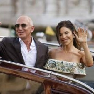 Il banchetto nuziale di Bezos e Sanchez è campano, ecco il menù stellato e il buffet di dolci