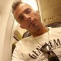 Non si ferma all'alt e si schianta: chi era Eugenio Frasca, ristoratore morto a Marina di Massa