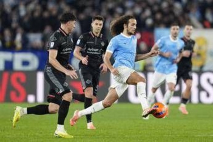 Lazio-Cremonese 0-0, nessun gol all'Olimpico e Sarri frena