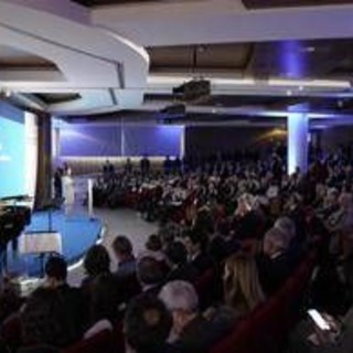 Ucbm inaugura anno accademico n.33, 'educare l'intelligenza coltivare l'umanità'
