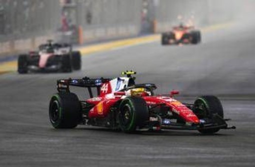 Formula 1, oggi Gp Singapore: orario, griglia di partenza e dove vedere Gran Premio (in chiaro) Formula 1, oggi Gp Singapore: orario, griglia di partenza e dove vedere Gran Premio (in chiaro)
