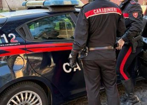 Napoli, sparatoria a Marano: uomo ucciso in auto vicino a una scuola