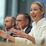 Germania, Weidel contro Merz dopo il voto: "È un peso". Mosca: "Trionfo storico AfD"