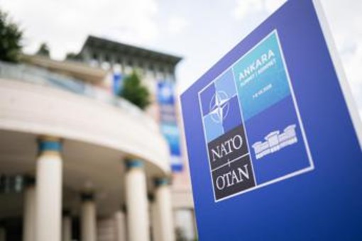 Nato, Trump ad Ankara per il vertice: cerimonia inaugurale poi incontro con Erdogan