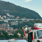Como, si tuffa nel lago per salvare figlio e non riemerge Como, si tuffa nel lago per salvare figlio e non riemerge