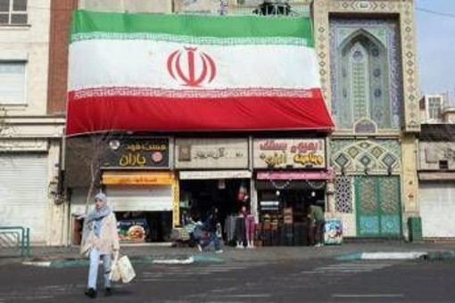 Iran, l''offerta' agli Usa per fermare Trump: diluire uranio arricchito al 60%