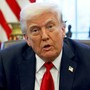 Trump “Lo stretto di Hormuz riaprirà molto presto, altrimenti colpi durissimi”