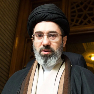 Iran, Mojtaba Khamenei “Si apre una nuova fase nel Golfo”