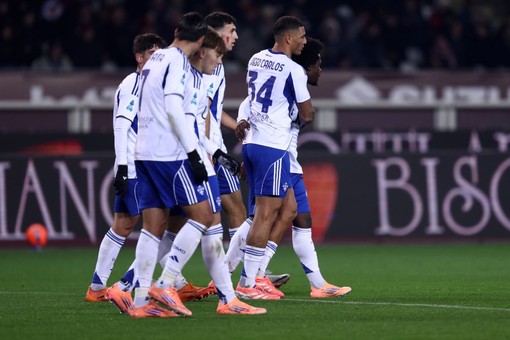 Como show, Torino travolto 5-1 e profumo d’Europa Como show, Torino travolto 5-1 e profumo d’Europa