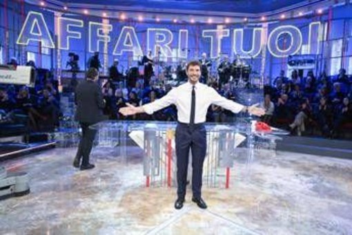 Affari Tuoi, stasera 9 giugno non va in onda: cosa c'è in tv al suo posto