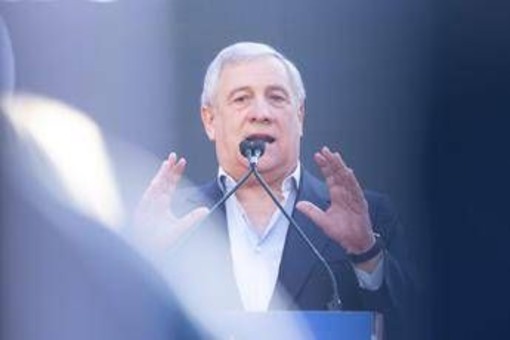 Ucraina-Russia, Tajani: “Se Trump riesce a chiudere accordo merita Nobel pace”