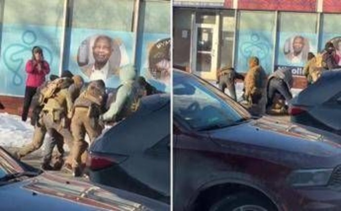 Sparatoria a Minneapolis, il governatore Walz: "Agente federale ha colpito un uomo"