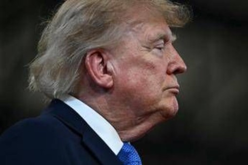 Iran, Trump e i rischi di una guerra senza fine: il tycoon ancora alla prova Iran, Trump e i rischi di una guerra senza fine: il tycoon ancora alla prova
