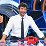 De Martino torna con Affari Tuoi, le novità: dallo studio 'versatile' a Tommasino