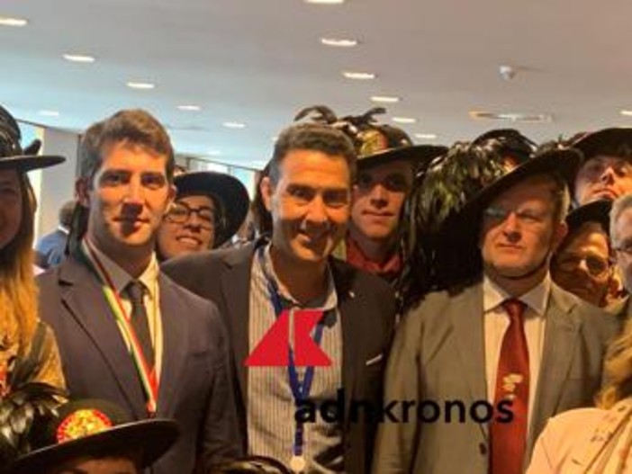 Rapporto Spin factor: la Lega stacca Vannacci, boom di conversazioni social sullo scontro Trump-Meloni