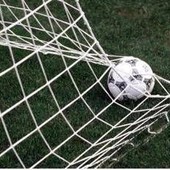 Ex calciatore guarisce dal cancro e fonda una squadra: "È una seconda possibilità" Ex calciatore guarisce dal cancro e fonda una squadra: "È una seconda possibilità"