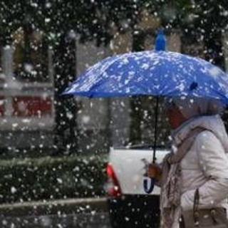Meteo Natale, arriva il ciclone invernale: neve in collina e maltempo diffuso su tutta Italia Meteo Natale, arriva il ciclone invernale: neve in collina e maltempo diffuso su tutta Italia