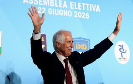 Malagò, Abodi e Pirlo, una 'brutta figura' che il calcio italiano deve archiviare con una 'terza scelta'
