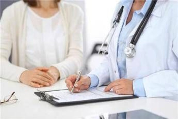 Sumai Assoprof: "Ok medici Ssn in Case comunità, ora investire su specialisti ambulatoriali"