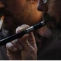 Oncologi: "In 4 anni raddoppiato uso sigarette elettroniche e tabacco riscaldato"