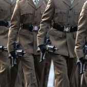 Regno Unito, il capo dell'esercito evoca il rischio guerra. L'esperto: "Il Paese non è pronto"