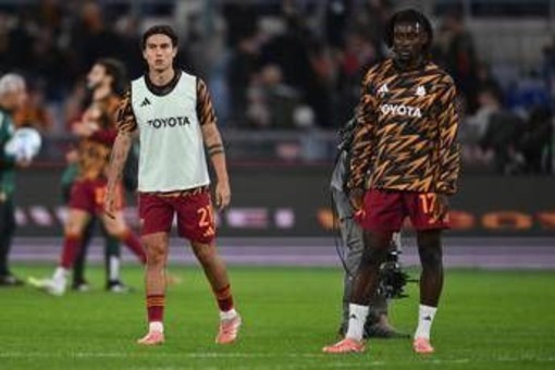 Roma in ansia per gli infortuni di Dybala e Koné, le condizioni dei calciatori giallorossi Roma in ansia per gli infortuni di Dybala e Koné, le condizioni dei calciatori giallorossi