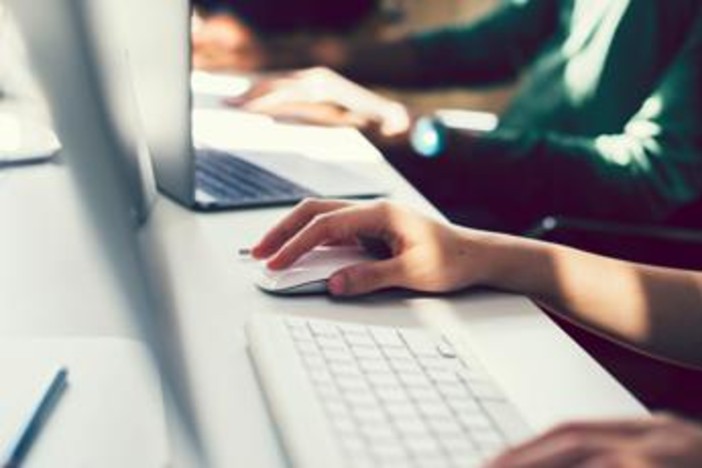 Rapporto di lavoro subordinato tra familiari, ecco cosa bisogna sapere Rapporto di lavoro subordinato tra familiari, ecco cosa bisogna sapere