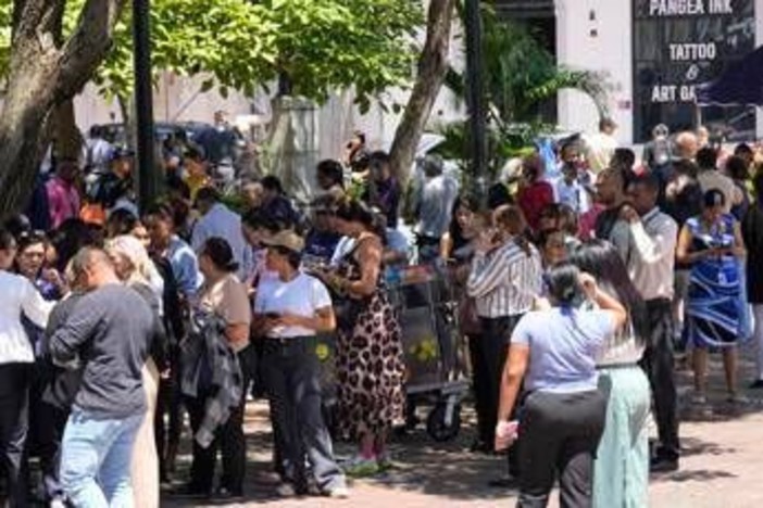 Panama, terremoto di magnitudo 7.6: scatta l'allerta tsunami