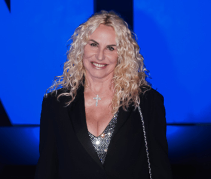 Antonella Clerici 'contro' le mete estive: "Forse ho sbagliato lavoro" Antonella Clerici 'contro' le mete estive: "Forse ho sbagliato lavoro"